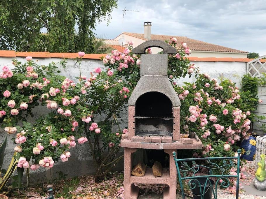 Maison Chateau D'Oleron Le Château-dʼOléron Exterior foto